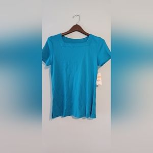 🔥NWT🔥Womens Kim Rogers top